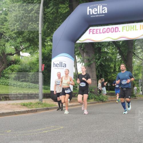29.06.2025 - hella hamburg halbmarathon KatJ http://msf.ph/oto/8518764 29.06.2025 10:48:47 Zwischen KM18-KM19 1726, 1823, 2582, 5299, 5305, 6602, 7636, 7658, 8730 meine-sportfotos.de
