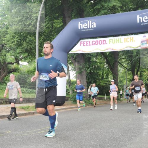 29.06.2025 - hella hamburg halbmarathon KatJ http://msf.ph/oto/8518817 29.06.2025 10:48:49 Zwischen KM18-KM19 1726, 1823, 2582, 5299, 5305, 6602, 7636, 7658, 8730 meine-sportfotos.de