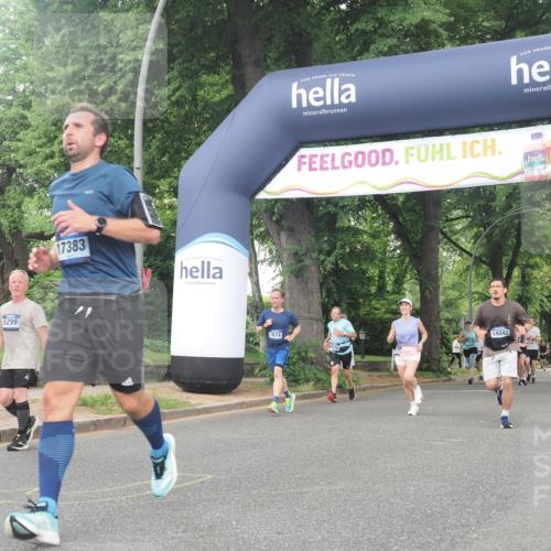 29.06.2025 - hella hamburg halbmarathon KatJ http://msf.ph/oto/8518834 29.06.2025 10:48:50 Zwischen KM18-KM19 1726, 1823, 5299, 5305, 6602, 7636, 7658, 8045, 8730 meine-sportfotos.de