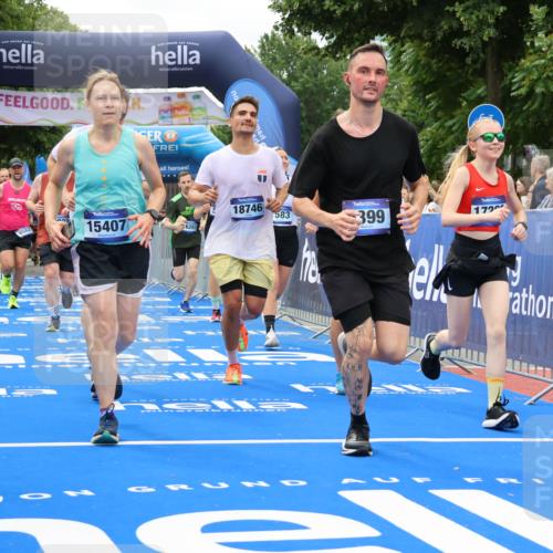 29.06.2025 - hella hamburg halbmarathon Strokosch-Dieckow http://msf.ph/oto/8518853 29.06.2025 10:56:29 Ziel 1583, 2083, 3048, 3413, 5721, 5744, 6399, 7037, 7742, 8311, 8542, 8652, 8863, 9562, 9622, 10093, 10665, 12509, 13863, 15145, 15407, 15818, 16257, 16261, 17268, 17734, 18746, 18835, 19120 meine-sportfotos.de