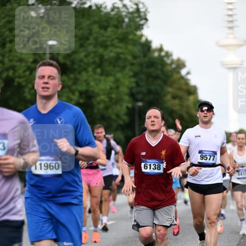 29.06.2025 - hella hamburg halbmarathon Dr. Thomas Lammeyer http://msf.ph/oto/8518913 29.06.2025 10:04:39 Kennedybrücke 1019, 1544, 1568, 1583, 1611, 1681, 2027, 2086, 2236, 2426, 2474, 2606, 2652, 2982, 3059, 3141, 3319, 3400, 3983, 4579, 4616, 4767, 4940, 4945, 5033, 5418, 6138, 6174, 6220, 6443, 6470, 6636, 8669, 9450, 9485, 9553, 9555, 9577, 9622, 10188, 10271, 10534, 10599, 10742, 10766, 10797, 11324 meine-sportfotos.de