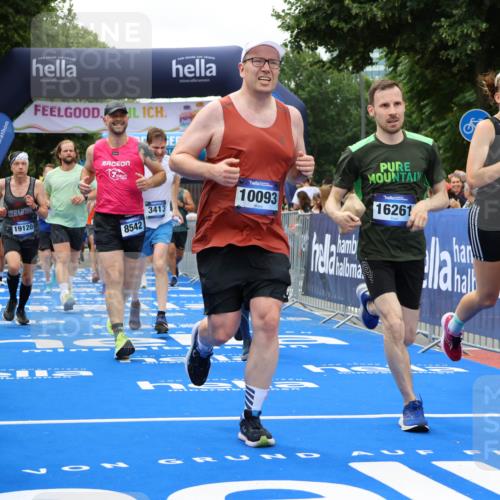29.06.2025 - hella hamburg halbmarathon Strokosch-Dieckow http://msf.ph/oto/8518950 29.06.2025 10:56:31 Ziel 1583, 2083, 3413, 5721, 5744, 6399, 6416, 6759, 7037, 7742, 8311, 8542, 8652, 8744, 8863, 9562, 10093, 10665, 12509, 13863, 15145, 15407, 15818, 16257, 16261, 17259, 17268, 17734, 18340, 18746, 18835, 18899, 19120 meine-sportfotos.de