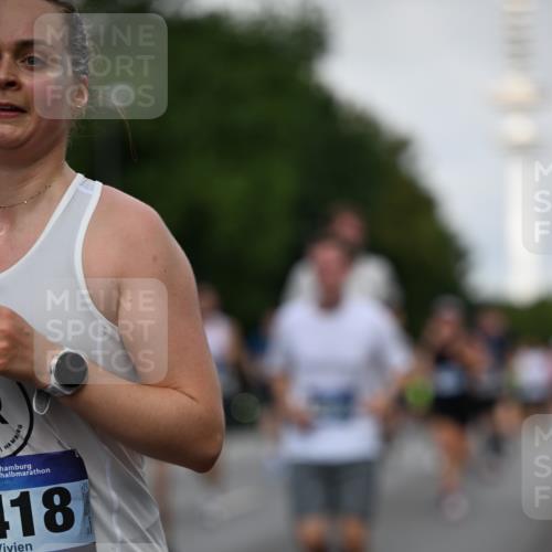 29.06.2025 - hella hamburg halbmarathon Dr. Thomas Lammeyer http://msf.ph/oto/8519104 29.06.2025 10:04:44 Kennedybrücke 1019, 1544, 1568, 1583, 1611, 1681, 2086, 2236, 2426, 2982, 3059, 3141, 3319, 3400, 3983, 4579, 4616, 4945, 5033, 5418, 6138, 6174, 6220, 6714, 6757, 8255, 8478, 9450, 9553, 9555, 9577, 10188, 10271, 10599, 10797, 11324 meine-sportfotos.de