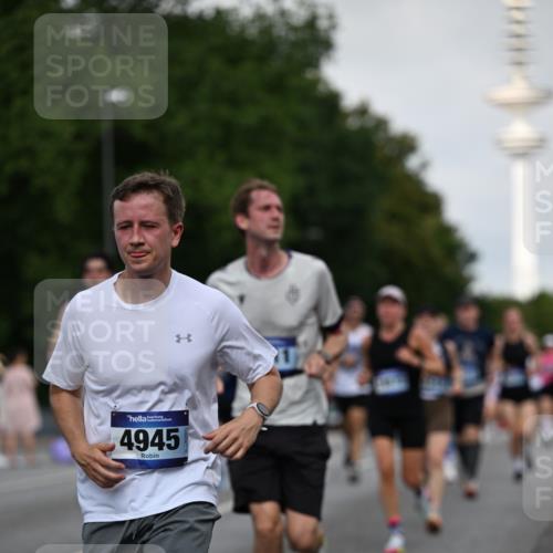 29.06.2025 - hella hamburg halbmarathon Dr. Thomas Lammeyer http://msf.ph/oto/8519176 29.06.2025 10:04:45 Kennedybrücke 1019, 1544, 1568, 1583, 1611, 1681, 2086, 2236, 2426, 3059, 3141, 3400, 3983, 4579, 4616, 4945, 5033, 5418, 6138, 6174, 6220, 6714, 6757, 8255, 8478, 9450, 9553, 9555, 9577, 10188, 10271, 10599, 10797, 11324 meine-sportfotos.de