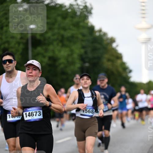 29.06.2025 - hella hamburg halbmarathon Dr. Thomas Lammeyer http://msf.ph/oto/8519280 29.06.2025 10:04:48 Kennedybrücke 1544, 1568, 1611, 1681, 2086, 2236, 2354, 3059, 3141, 3400, 3740, 3983, 4238, 4616, 4708, 4945, 5033, 5418, 5870, 6138, 6147, 6714, 6757, 8255, 8478, 9553, 9555, 9577, 10188, 10271, 10797, 11324 meine-sportfotos.de