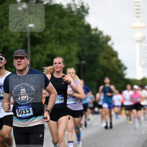 29.06.2025 - hella hamburg halbmarathon Dr. Thomas Lammeyer http://msf.ph/oto/8519412 29.06.2025 10:04:51 Kennedybrücke 1544, 1568, 1611, 1681, 2236, 2354, 3141, 3740, 3983, 4238, 4616, 4708, 4945, 5033, 5418, 5870, 6138, 6147, 6487, 6531, 6714, 6757, 6835, 8255, 8478, 9553, 9555, 9577, 10188, 10271, 10797, 11324 meine-sportfotos.de