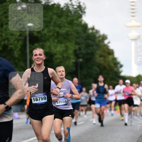 29.06.2025 - hella hamburg halbmarathon Dr. Thomas Lammeyer http://msf.ph/oto/8519449 29.06.2025 10:04:51 Kennedybrücke 1544, 1568, 1611, 1681, 2236, 2354, 3141, 3740, 3983, 4238, 4616, 4708, 4945, 5033, 5418, 5870, 6138, 6147, 6487, 6531, 6714, 6757, 6835, 8255, 8478, 9553, 9555, 9577, 10188, 10271, 10797, 11324 meine-sportfotos.de