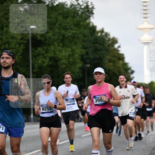 29.06.2025 - hella hamburg halbmarathon Dr. Thomas Lammeyer http://msf.ph/oto/8519694 29.06.2025 10:04:57 Kennedybrücke 1387, 1568, 1611, 2354, 2363, 3141, 3625, 3740, 3983, 4238, 4249, 4616, 4708, 4945, 5033, 5870, 6147, 6487, 6531, 6714, 6757, 6835, 7757, 7761, 8255, 8478, 8923, 9553, 9555, 10188, 10271, 10705, 11324 meine-sportfotos.de