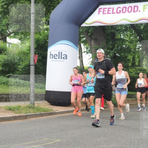 29.06.2025 - hella hamburg halbmarathon KatJ http://msf.ph/oto/8519774 29.06.2025 10:49:24 Zwischen KM18-KM19 1147, 3625, 5058, 5379 meine-sportfotos.de