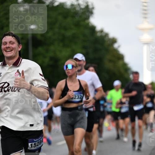 29.06.2025 - hella hamburg halbmarathon Dr. Thomas Lammeyer http://msf.ph/oto/8519855 29.06.2025 10:05:00 Kennedybrücke 1387, 1420, 1568, 1726, 2354, 2363, 3625, 3740, 3983, 4238, 4249, 4708, 5033, 5870, 6147, 6487, 6531, 6591, 6714, 6757, 6835, 7757, 7759, 7761, 8255, 8326, 8478, 8691, 8923, 10188, 10271, 10705, 11324 meine-sportfotos.de