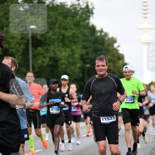 29.06.2025 - hella hamburg halbmarathon Dr. Thomas Lammeyer http://msf.ph/oto/8519959 29.06.2025 10:05:03 Kennedybrücke 1387, 1420, 1726, 2006, 2354, 2363, 3625, 3740, 3983, 4068, 4238, 4249, 4708, 5033, 5870, 6147, 6487, 6531, 6591, 6714, 6757, 6835, 7757, 7759, 7761, 8255, 8326, 8478, 8691, 8923, 9124, 9932, 10188, 10271, 10383, 10705 meine-sportfotos.de