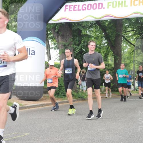 29.06.2025 - hella hamburg halbmarathon KatJ http://msf.ph/oto/8520079 29.06.2025 10:49:31 Zwischen KM18-KM19 1184, 2661, 4511, 5058, 5379, 6142 meine-sportfotos.de