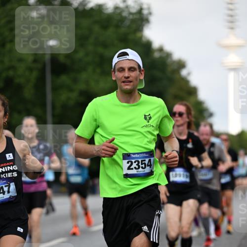 29.06.2025 - hella hamburg halbmarathon Dr. Thomas Lammeyer http://msf.ph/oto/8520081 29.06.2025 10:05:05 Kennedybrücke 1387, 1420, 1726, 2006, 2354, 2363, 3625, 3740, 3983, 4068, 4238, 4249, 4708, 5870, 6147, 6487, 6531, 6591, 6714, 6757, 6835, 6924, 7757, 7759, 7761, 8255, 8326, 8478, 8691, 8923, 9124, 9932, 10271, 10383, 10705 meine-sportfotos.de