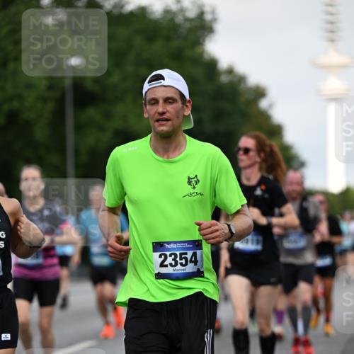 29.06.2025 - hella hamburg halbmarathon Dr. Thomas Lammeyer http://msf.ph/oto/8520085 29.06.2025 10:05:06 Kennedybrücke 1387, 1420, 1726, 2006, 2354, 2363, 2936, 3625, 3740, 3983, 4068, 4238, 4249, 4708, 5870, 6147, 6487, 6531, 6591, 6714, 6757, 6835, 6924, 7757, 7759, 7761, 8255, 8326, 8478, 8691, 8923, 9124, 9932, 10271, 10383, 10705 meine-sportfotos.de