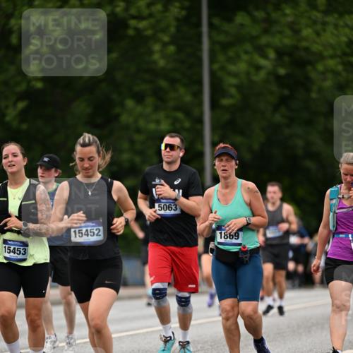 29.06.2025 - hella hamburg halbmarathon Dr. Thomas Lammeyer http://msf.ph/oto/8520523 29.06.2025 10:33:47 Kennedybrücke 1192, 1694, 1869, 2699, 3311, 3613, 4362, 4395, 4700, 4982, 5063, 5249, 5250, 5322, 7449, 8388, 8560, 10068, 10162, 11376 meine-sportfotos.de