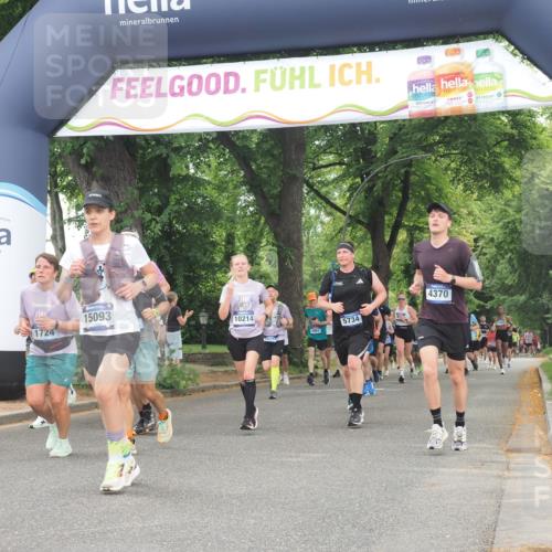 29.06.2025 - hella hamburg halbmarathon KatJ http://msf.ph/oto/8520773 29.06.2025 10:49:48 Zwischen KM18-KM19 1126, 1722, 1724, 4370, 4665, 5734, 6311, 8469 meine-sportfotos.de