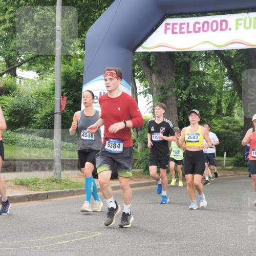 29.06.2025 - hella hamburg halbmarathon KatJ http://msf.ph/oto/8521098 29.06.2025 10:49:58 Zwischen KM18-KM19 1254, 1334, 1464, 1573, 2683, 3001, 3921, 4538, 5384 meine-sportfotos.de