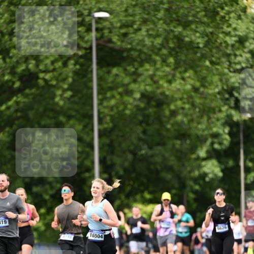 29.06.2025 - hella hamburg halbmarathon Dr. Thomas Lammeyer http://msf.ph/oto/8521417 29.06.2025 10:34:21 Kennedybrücke 1063, 1230, 1661, 2901, 3524, 3573, 4198, 4575, 4819, 6598, 6626, 8048, 10322, 10880 meine-sportfotos.de