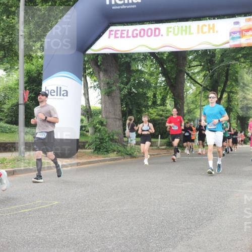 29.06.2025 - hella hamburg halbmarathon KatJ http://msf.ph/oto/8521602 29.06.2025 10:50:12 Zwischen KM18-KM19 2685, 4328 meine-sportfotos.de