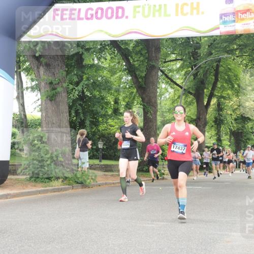 29.06.2025 - hella hamburg halbmarathon KatJ http://msf.ph/oto/8522049 29.06.2025 10:50:28 Zwischen KM18-KM19 1316, 3919 meine-sportfotos.de