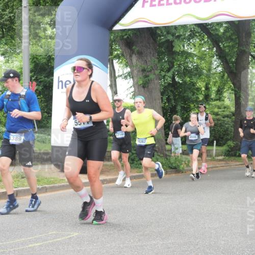 29.06.2025 - hella hamburg halbmarathon KatJ http://msf.ph/oto/8522352 29.06.2025 10:50:40 Zwischen KM18-KM19 2810, 3199, 3663, 4389, 5511, 8423 meine-sportfotos.de