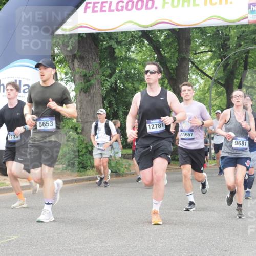 29.06.2025 - hella hamburg halbmarathon KatJ http://msf.ph/oto/8522824 29.06.2025 10:50:58 Zwischen KM18-KM19 1212, 1733, 1851, 2463, 4985, 5653, 7333 meine-sportfotos.de