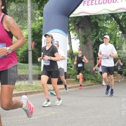 29.06.2025 - hella hamburg halbmarathon KatJ http://msf.ph/oto/8522974 29.06.2025 10:51:02 Zwischen KM18-KM19 1212, 1733, 1851, 2463, 3572, 4120, 4985, 5653, 7333 meine-sportfotos.de