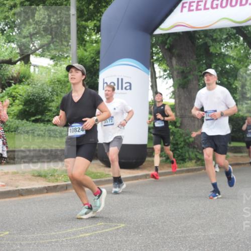 29.06.2025 - hella hamburg halbmarathon KatJ http://msf.ph/oto/8522983 29.06.2025 10:51:02 Zwischen KM18-KM19 1212, 1733, 1851, 2463, 3572, 4120, 4985, 5653, 7333 meine-sportfotos.de