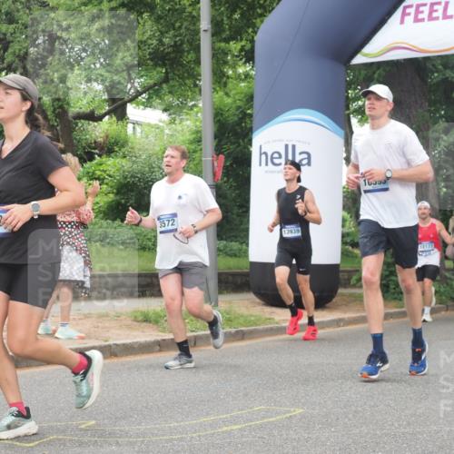 29.06.2025 - hella hamburg halbmarathon KatJ http://msf.ph/oto/8523020 29.06.2025 10:51:03 Zwischen KM18-KM19 1733, 1851, 2463, 3572, 4120, 4985, 5653, 7333 meine-sportfotos.de