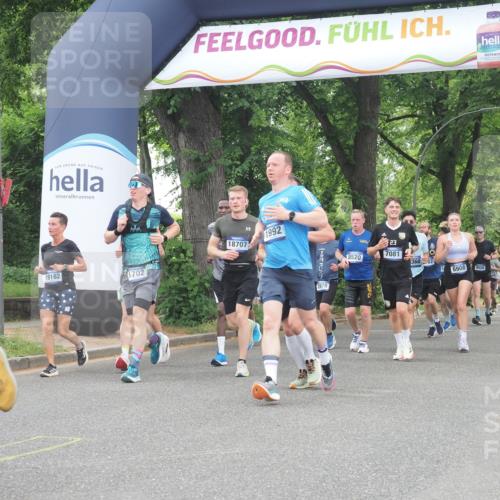 29.06.2025 - hella hamburg halbmarathon KatJ http://msf.ph/oto/8523348 29.06.2025 10:51:24 Zwischen KM18-KM19 1194, 1702, 1992, 2979, 4542, 6907, 6908, 7081, 8520, 8561 meine-sportfotos.de