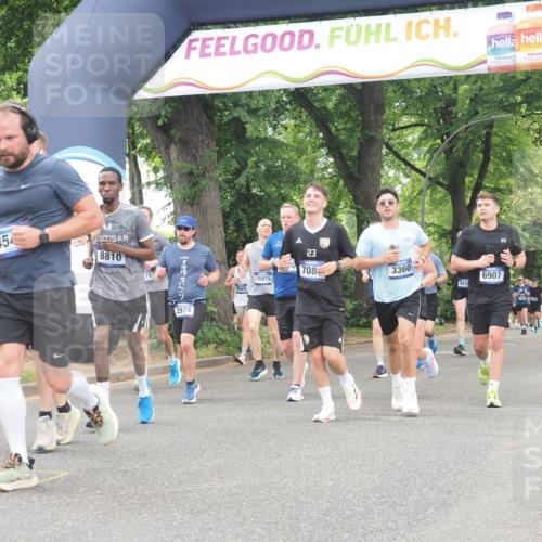 29.06.2025 - hella hamburg halbmarathon KatJ http://msf.ph/oto/8523410 29.06.2025 10:51:25 Zwischen KM18-KM19 1194, 1702, 1992, 2298, 2782, 2979, 4542, 6585, 6907, 6908, 7081, 8520, 8561 meine-sportfotos.de