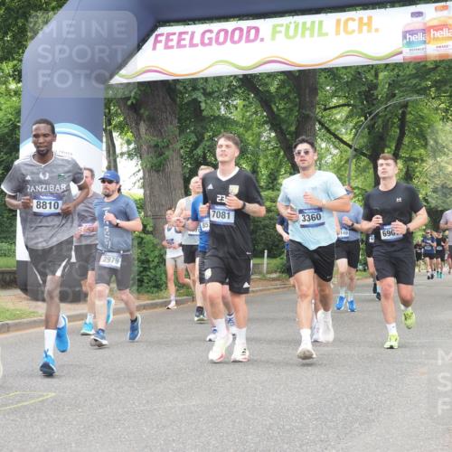 29.06.2025 - hella hamburg halbmarathon KatJ http://msf.ph/oto/8523420 29.06.2025 10:51:26 Zwischen KM18-KM19 1194, 1702, 1992, 2298, 2782, 2979, 4542, 6585, 6907, 6908, 7081, 8520, 8561 meine-sportfotos.de