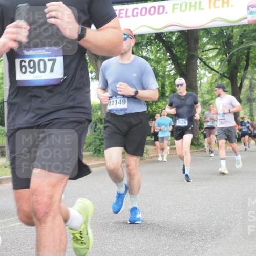 29.06.2025 - hella hamburg halbmarathon KatJ http://msf.ph/oto/8523501 29.06.2025 10:51:28 Zwischen KM18-KM19 1194, 1702, 1992, 2298, 2782, 2979, 4542, 5396, 6585, 6907, 6908, 7081, 8520, 8561 meine-sportfotos.de