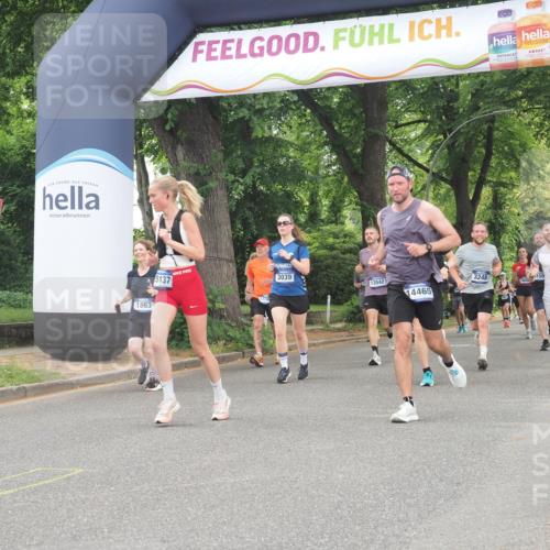 29.06.2025 - hella hamburg halbmarathon KatJ http://msf.ph/oto/8523610 29.06.2025 10:51:33 Zwischen KM18-KM19 1863, 2298, 2782, 3039, 5396, 6585, 7042 meine-sportfotos.de