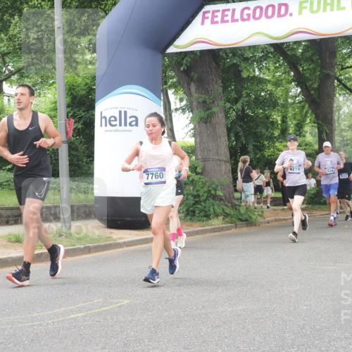 29.06.2025 - hella hamburg halbmarathon KatJ http://msf.ph/oto/8524881 29.06.2025 10:52:24 Zwischen KM18-KM19 1062, 1559, 3328, 7760, 7888, 8171, 8219 meine-sportfotos.de