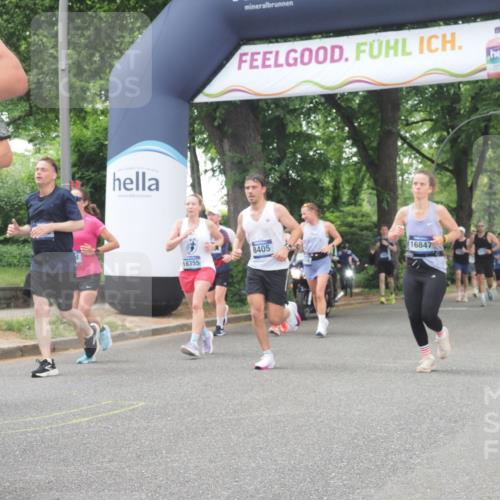 29.06.2025 - hella hamburg halbmarathon KatJ http://msf.ph/oto/8524988 29.06.2025 10:52:29 Zwischen KM18-KM19 1034, 1062, 3112, 5464, 6590, 7760, 8171, 8219, 8405 meine-sportfotos.de