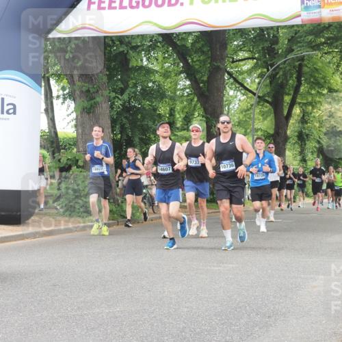 29.06.2025 - hella hamburg halbmarathon KatJ http://msf.ph/oto/8525054 29.06.2025 10:52:33 Zwischen KM18-KM19 1034, 3112, 5464, 6590, 7826, 8405 meine-sportfotos.de