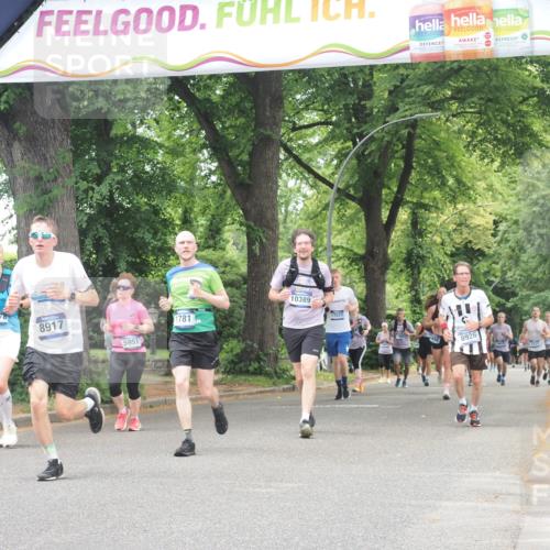 29.06.2025 - hella hamburg halbmarathon KatJ http://msf.ph/oto/8525649 29.06.2025 10:53:03 Zwischen KM18-KM19 1249, 1781, 5951, 6489, 8402 meine-sportfotos.de