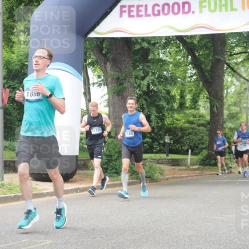 29.06.2025 - hella hamburg halbmarathon KatJ http://msf.ph/oto/8526725 29.06.2025 10:53:56 Zwischen KM18-KM19 1866, 4532, 5150 meine-sportfotos.de