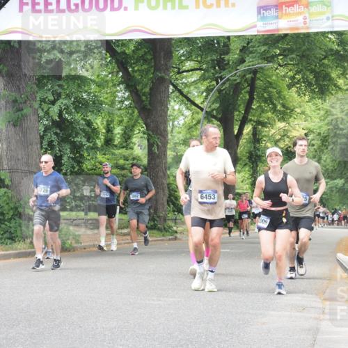 29.06.2025 - hella hamburg halbmarathon KatJ http://msf.ph/oto/8526776 29.06.2025 10:54:00 Zwischen KM18-KM19 1866, 3225, 4066, 5150, 6453 meine-sportfotos.de