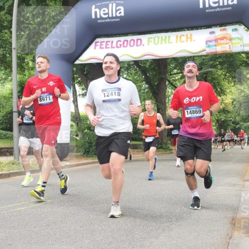 29.06.2025 - hella hamburg halbmarathon KatJ http://msf.ph/oto/8527449 29.06.2025 10:54:43 Zwischen KM18-KM19 1079, 4169, 4666, 5762, 6517, 7685 meine-sportfotos.de