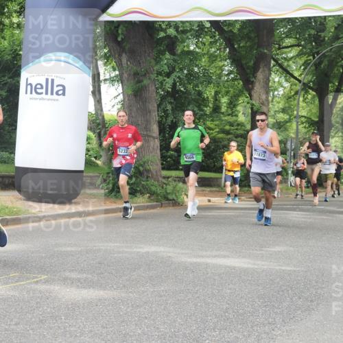29.06.2025 - hella hamburg halbmarathon KatJ http://msf.ph/oto/8527890 29.06.2025 10:55:08 Zwischen KM18-KM19 1785, 4950, 5670, 7741, 7846, 8217 meine-sportfotos.de
