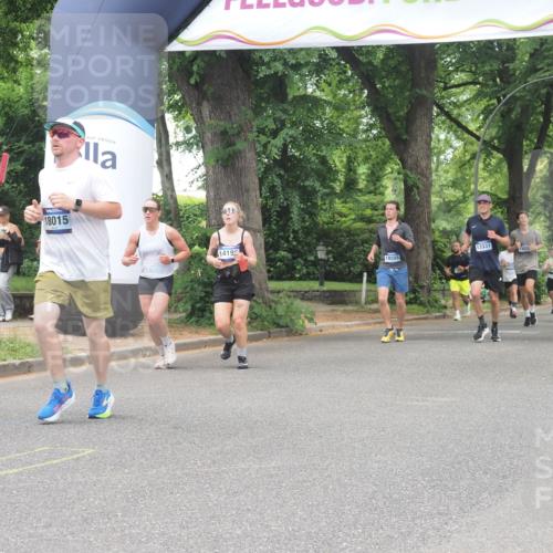 29.06.2025 - hella hamburg halbmarathon KatJ http://msf.ph/oto/8527977 29.06.2025 10:55:13 Zwischen KM18-KM19 5232, 7846 meine-sportfotos.de
