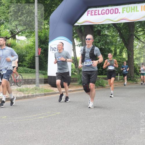 29.06.2025 - hella hamburg halbmarathon KatJ http://msf.ph/oto/8528156 29.06.2025 10:55:24 Zwischen KM18-KM19 2712, 4032, 6822, 8147 meine-sportfotos.de