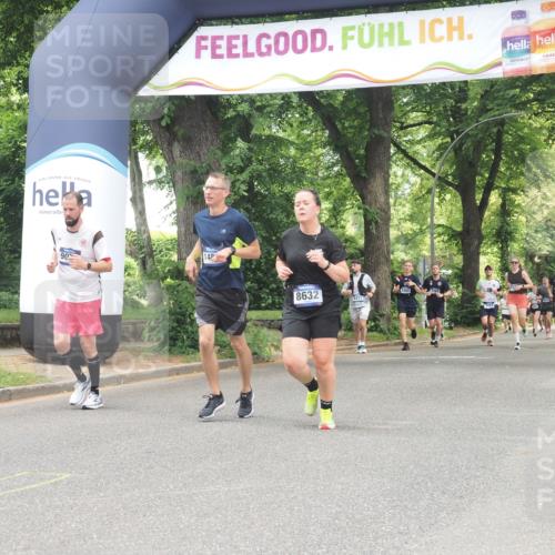29.06.2025 - hella hamburg halbmarathon KatJ http://msf.ph/oto/8528311 29.06.2025 10:55:33 Zwischen KM18-KM19 4492, 8632 meine-sportfotos.de