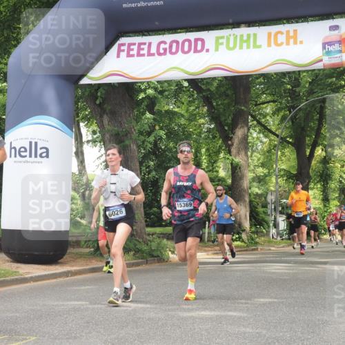 29.06.2025 - hella hamburg halbmarathon KatJ http://msf.ph/oto/8528499 29.06.2025 10:55:43 Zwischen KM18-KM19 1071, 1610, 2281, 3154, 4453, 6026, 6217, 8263 meine-sportfotos.de