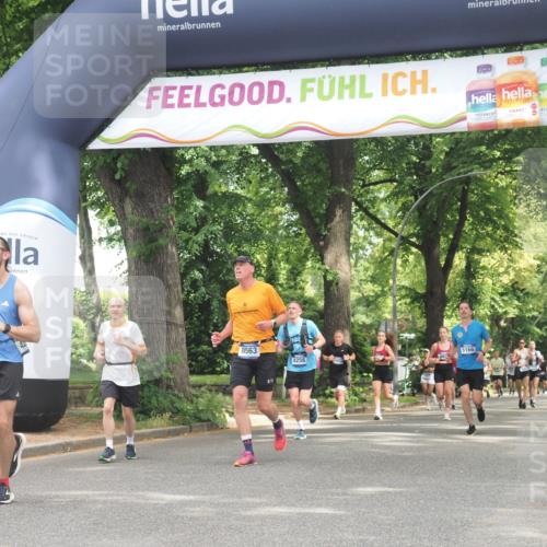 29.06.2025 - hella hamburg halbmarathon KatJ http://msf.ph/oto/8528540 29.06.2025 10:55:47 Zwischen KM18-KM19 1610, 2281, 4453, 6026, 8256, 8563 meine-sportfotos.de