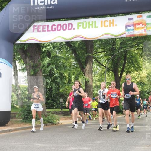 29.06.2025 - hella hamburg halbmarathon KatJ http://msf.ph/oto/8528598 29.06.2025 10:55:54 Zwischen KM18-KM19 1406, 4663, 5166, 7802, 8256 meine-sportfotos.de