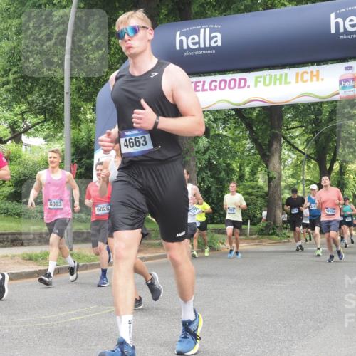 29.06.2025 - hella hamburg halbmarathon KatJ http://msf.ph/oto/8528665 29.06.2025 10:55:58 Zwischen KM18-KM19 1406, 3025, 3262, 4663, 5176, 6028, 6083, 7802 meine-sportfotos.de