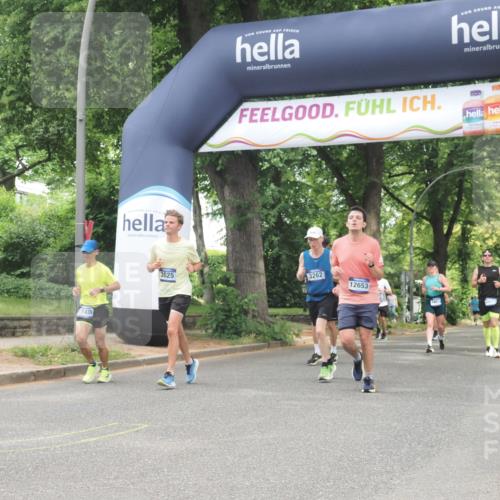 29.06.2025 - hella hamburg halbmarathon KatJ http://msf.ph/oto/8528699 29.06.2025 10:55:59 Zwischen KM18-KM19 1406, 3025, 3262, 4663, 5176, 6028, 6083, 7802 meine-sportfotos.de